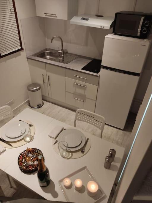 Studette Remoise Apartment Reims Exterior foto